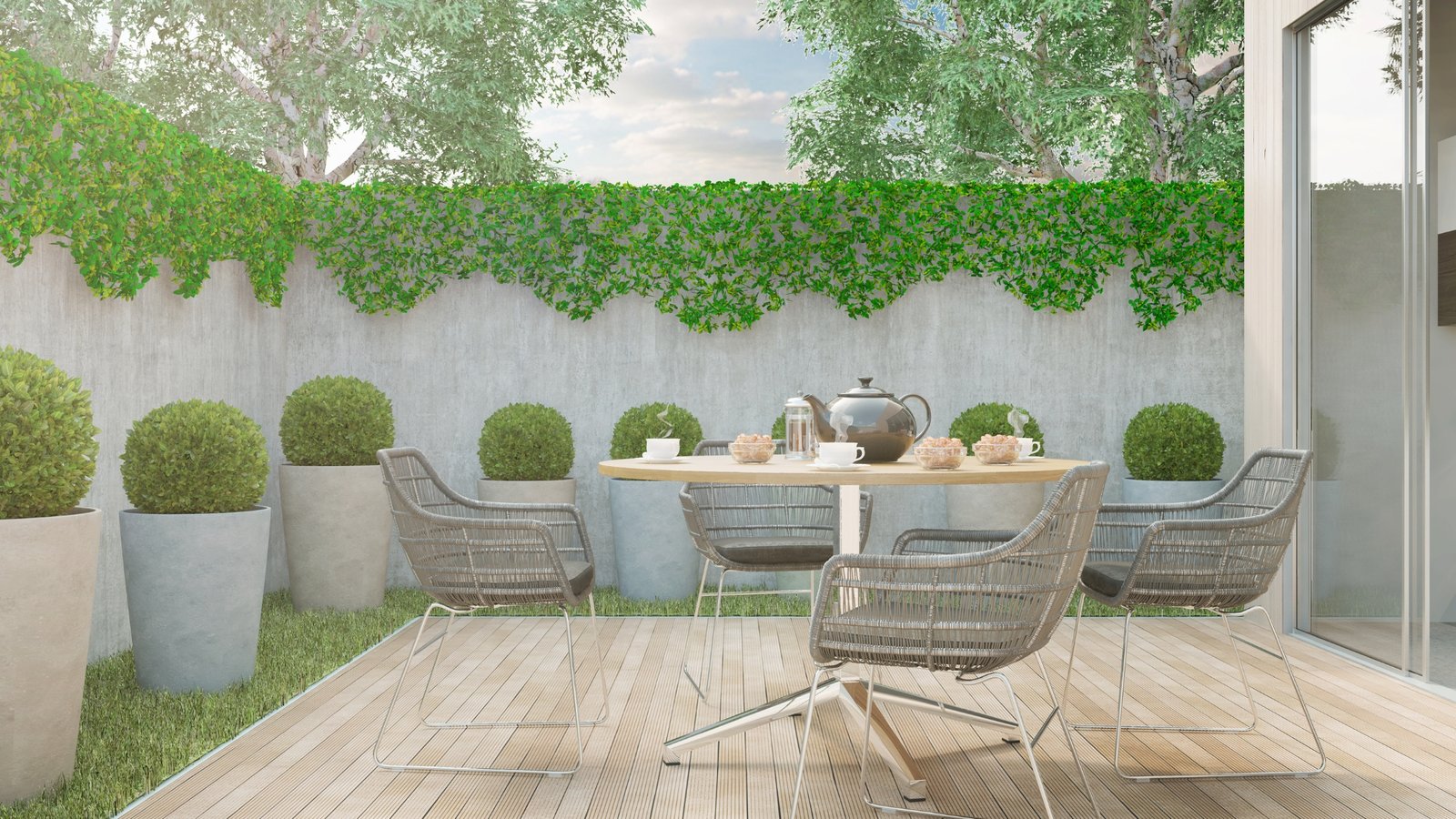 Transform An Ordinary Backyard Into An Expensive-Looking Oasis